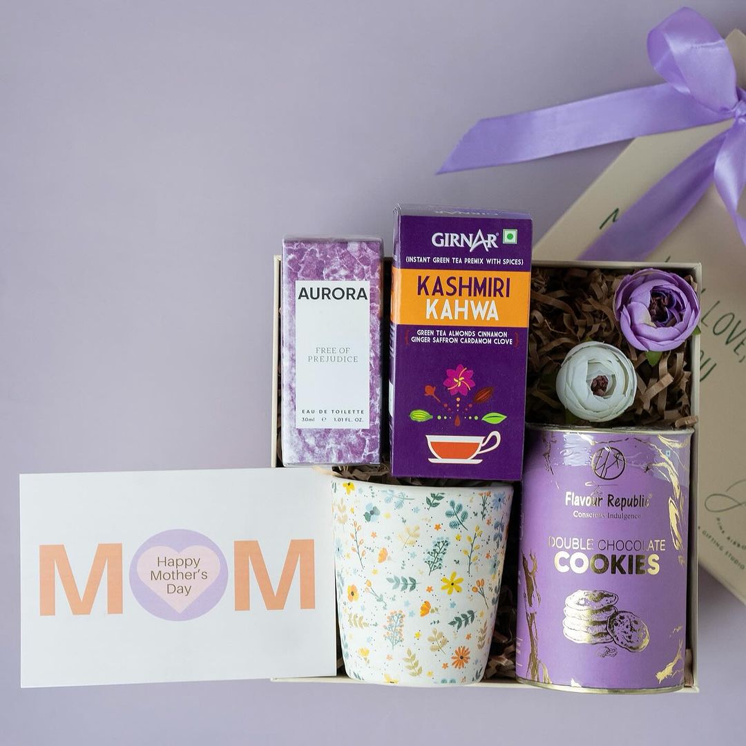 Mom Majesty Gift Hamper