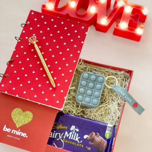 Love at first sight !! – Valentine gift box