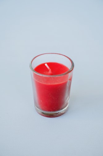 Rose scented candle